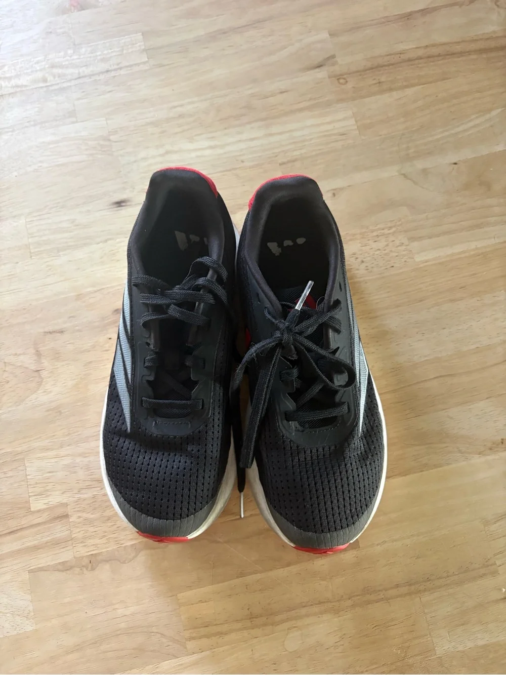 Adidas tennis shoes